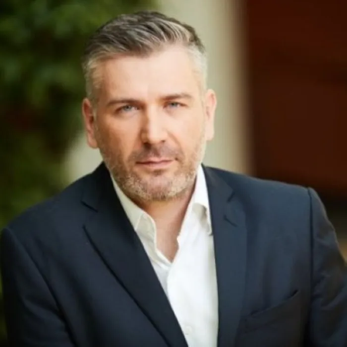 Azurák Zsolt