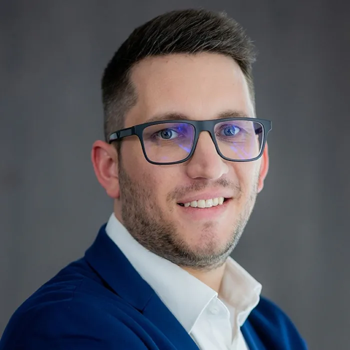 Izsó Balázs