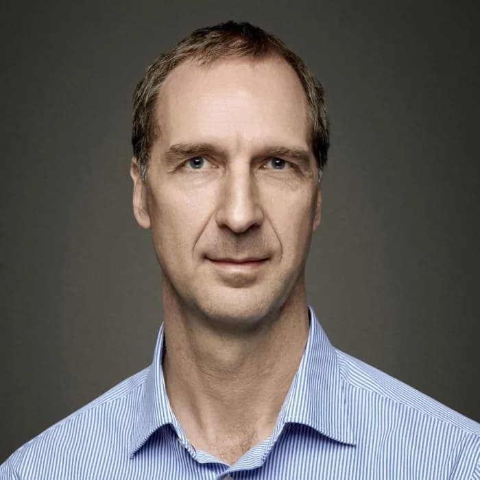 Oszkó Péter